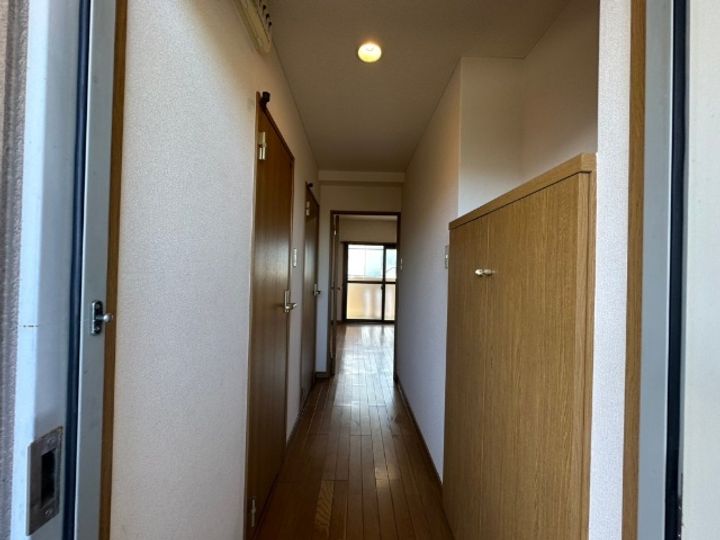 ドリーム2003の玄関