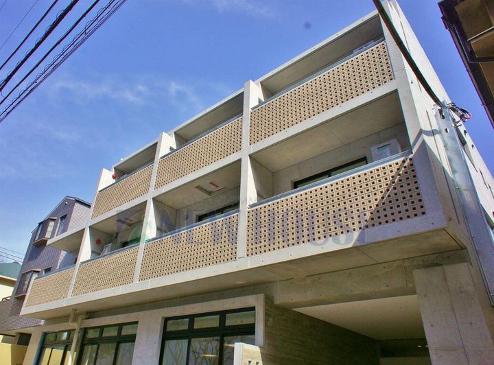 エデュイン神楽坂の外観