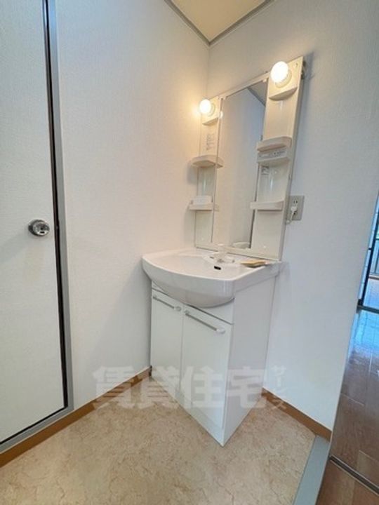 ハイツニシカワの内装