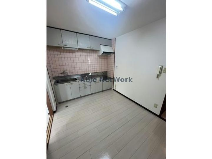 宮崎県北諸県郡三股町新馬場(マンション)の賃貸物件の居間