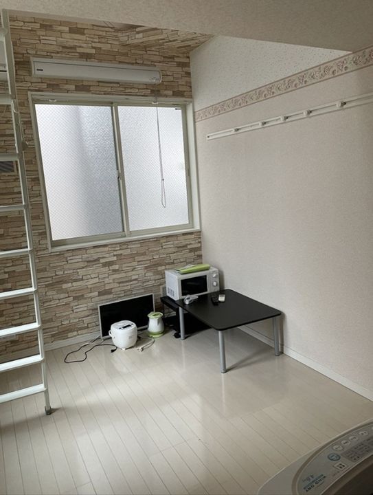 神奈川県藤沢市藤沢(アパート)の賃貸物件の居間