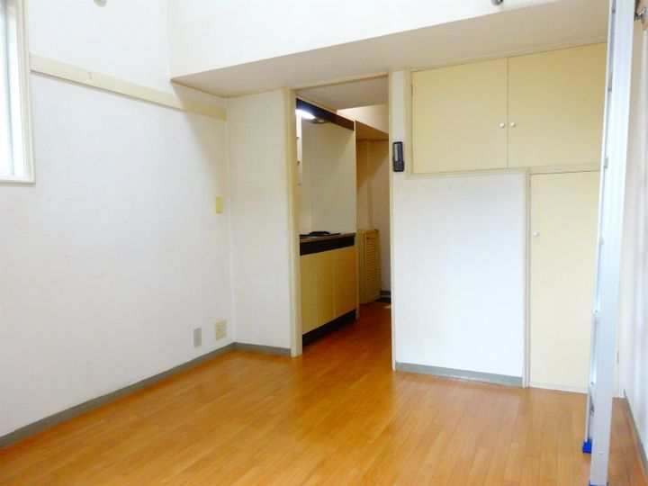 東京都府中市八幡町1(アパート)の賃貸物件の居間