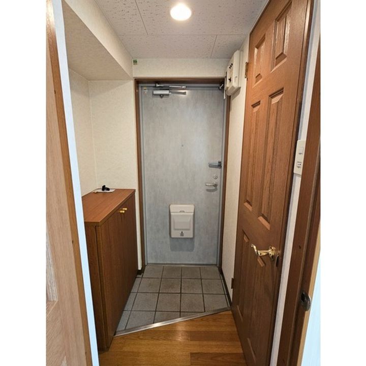 AVANT GARDEIIの玄関