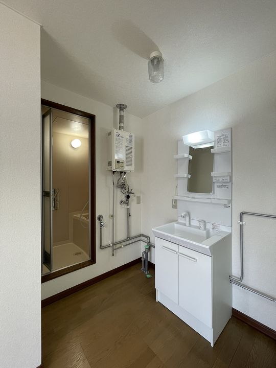 ルピナス近文の内装