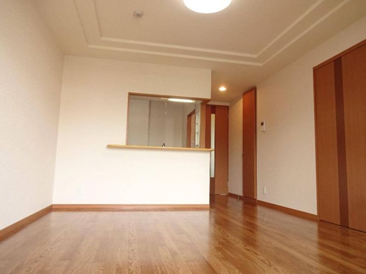 滋賀県甲賀市土山町大野(マンション)の賃貸物件の居間