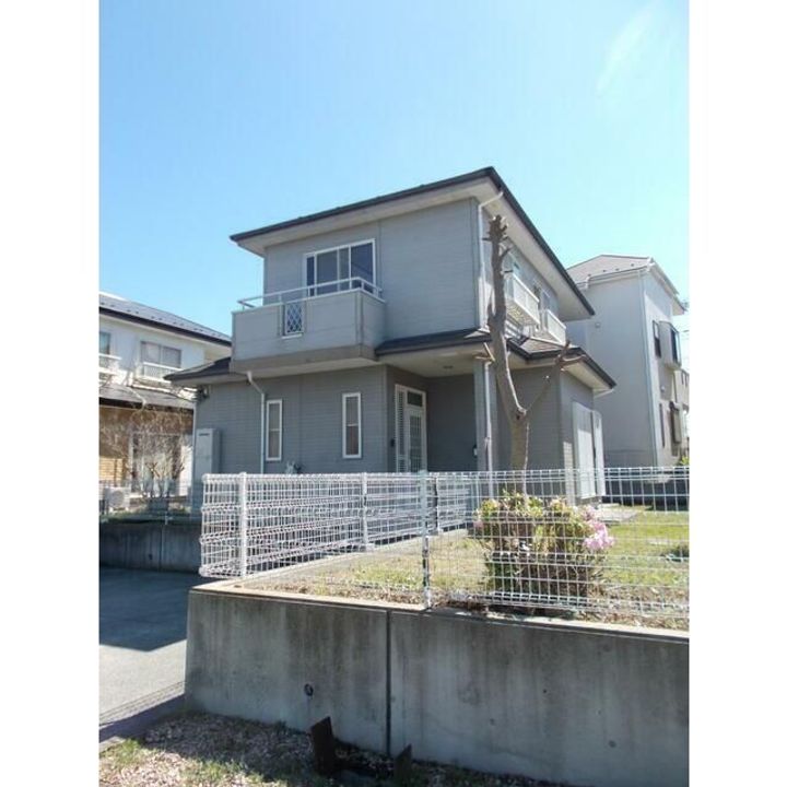 神奈川県横浜市青葉区荏田西5(一戸建)の賃貸物件の外観