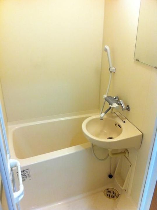 神奈川県横浜市瀬谷区瀬谷4(マンション)の賃貸物件の風呂