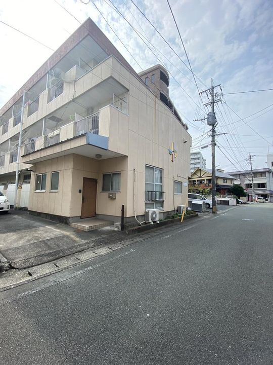 熊本県熊本市中央区白山2(マンション)の賃貸物件の外観