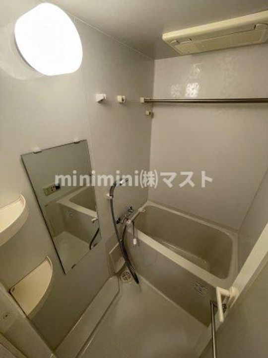 セレッソコート上本町EASTの風呂