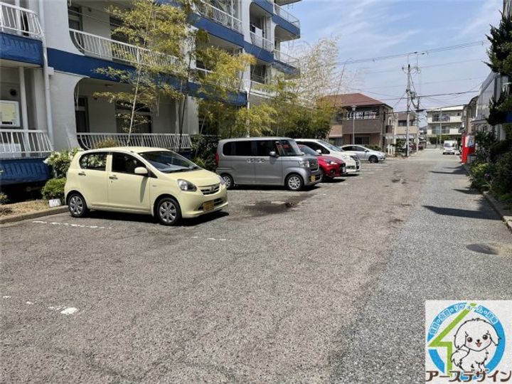 魚住コーポの地図