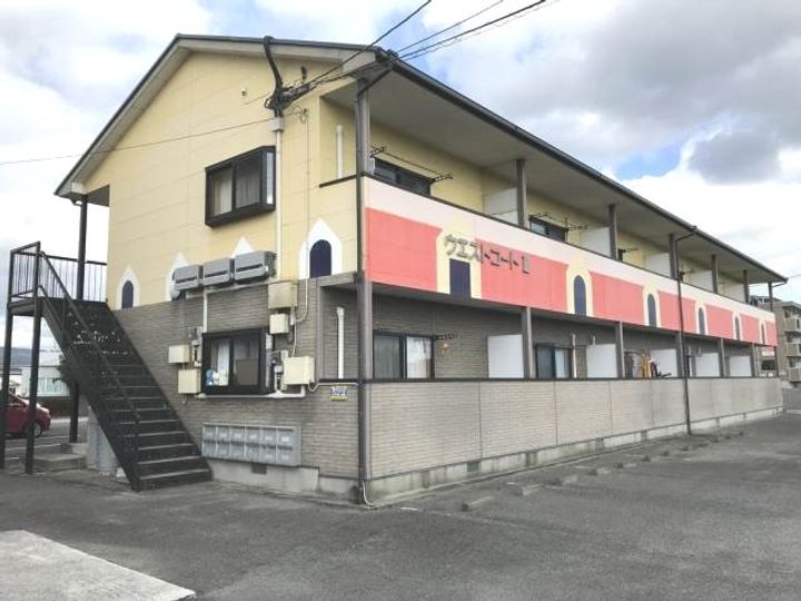 ウエストコートIIの外観