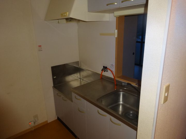 アメニティ寺前B棟のキッチン