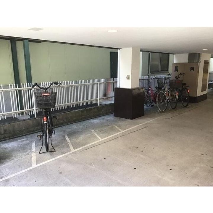 神奈川県横浜市鶴見区潮田町3(マンション)の賃貸物件の地図