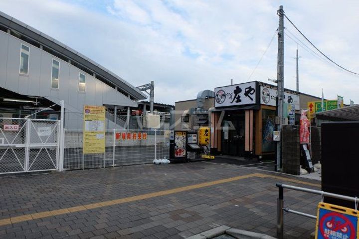 レオパレスグランロッシュの周辺