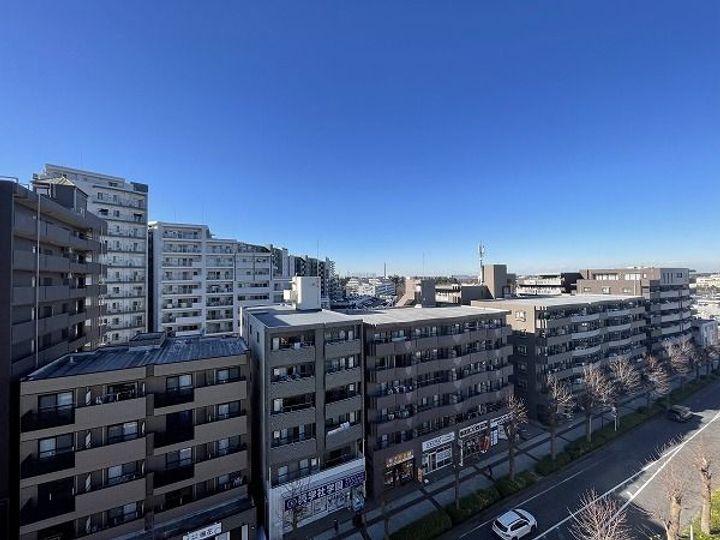 ケフィーズ・クニミのその他画像