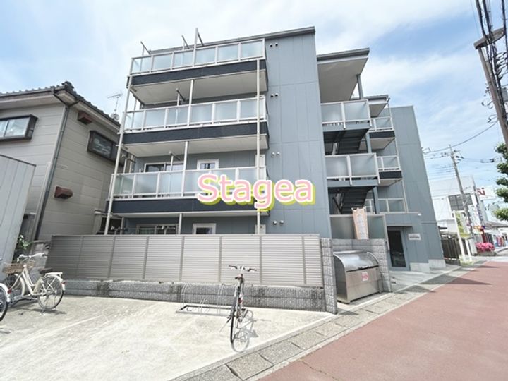 モンターナ岩槻東町の外観