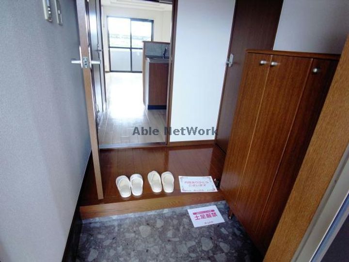 岐阜県岐阜市正木(マンション)の賃貸物件の玄関