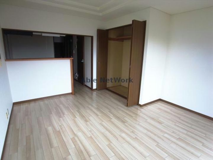 岐阜県岐阜市正木(マンション)の賃貸物件の居間