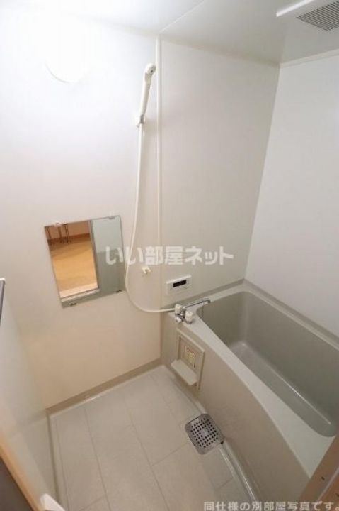 ボヌールメゾンの風呂