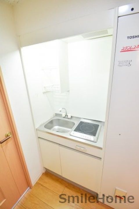SWISS難波南のキッチン