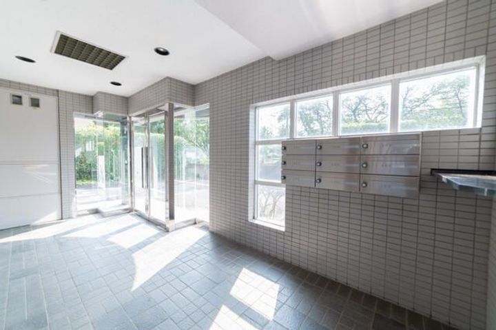 東京都町田市鶴間4(マンション)の賃貸物件の地図