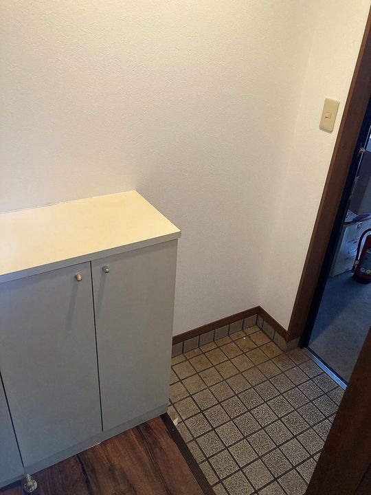 マリンハイツの玄関