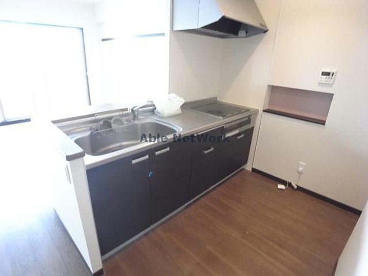 岐阜県岐阜市寿町4(マンション)の賃貸物件のキッチン