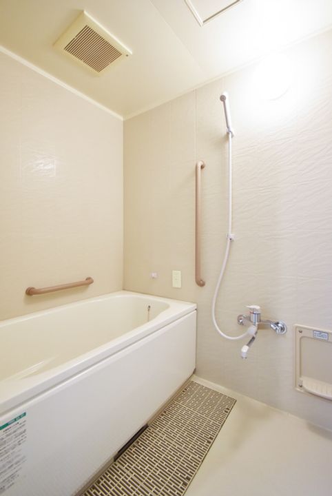 URアーバンラフレ小幡の風呂