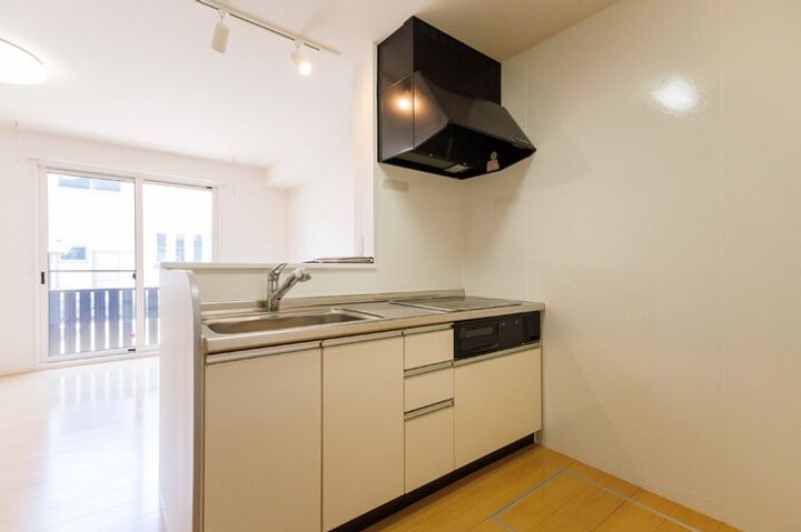 ルーエ N.Nのキッチン