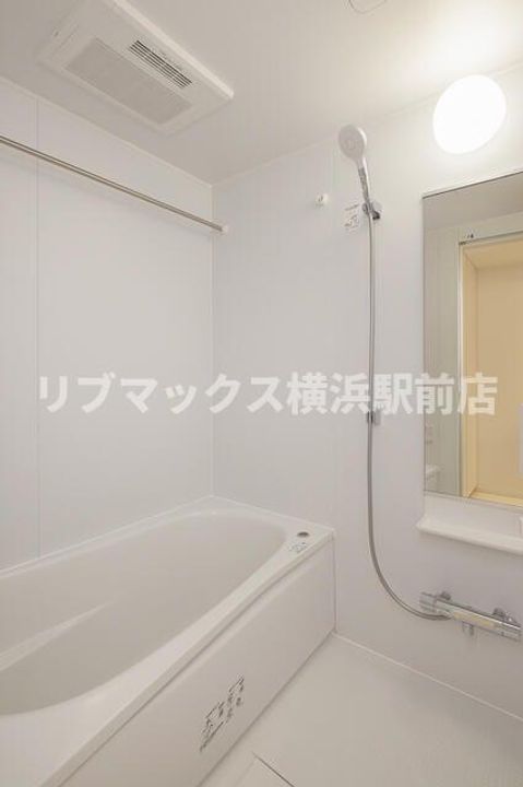 神奈川県横浜市西区平沼1(マンション)の賃貸物件の風呂