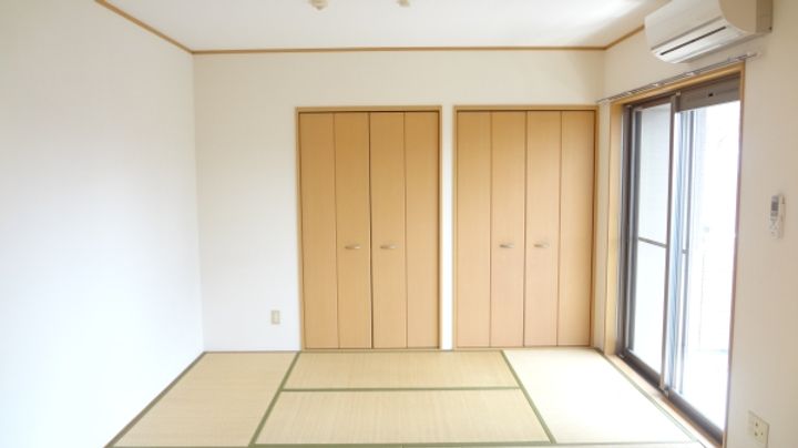 ミオパラッツオ水戸の内装