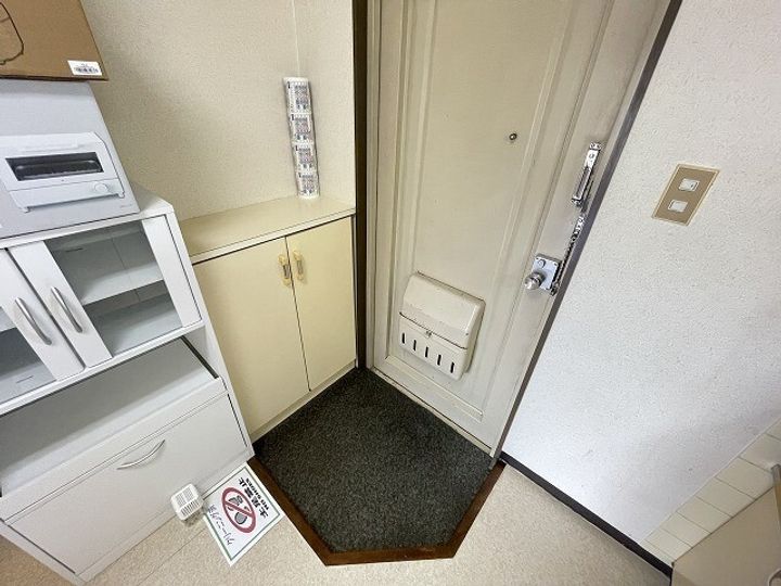 ムーンフレンドの玄関
