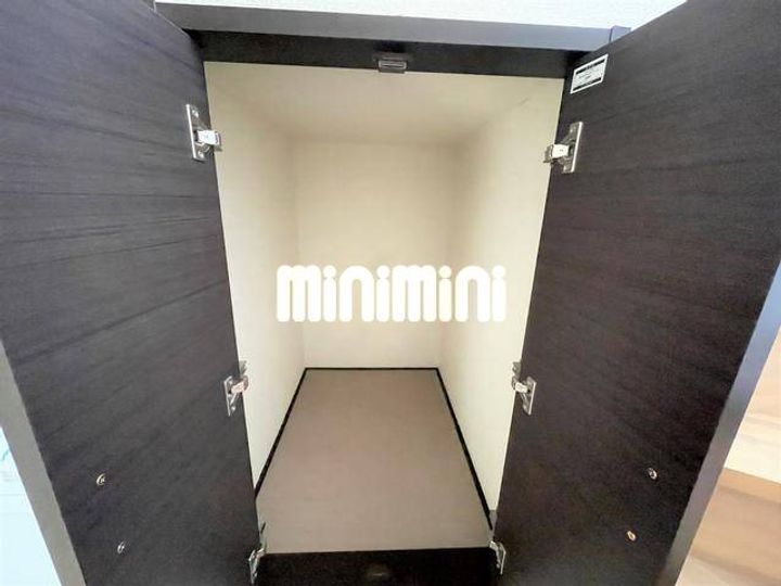 レオネクスト大久手IIIの内装