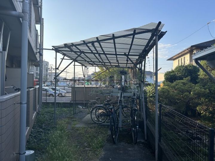 東京都国分寺市東戸倉1の賃貸マンションの地図