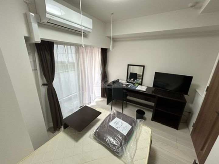 ディアレイシャス横浜吉野町の居間