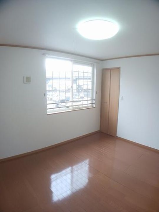 ニルヴァーナ ウーノの内装