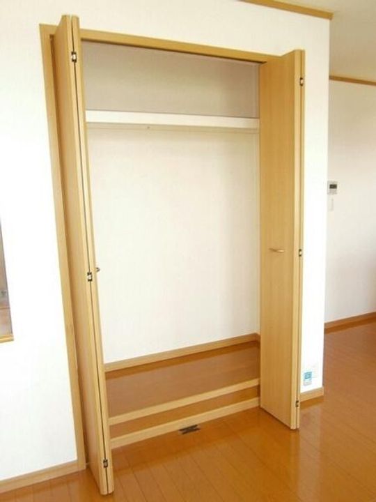 ニルヴァーナ ウーノの内装