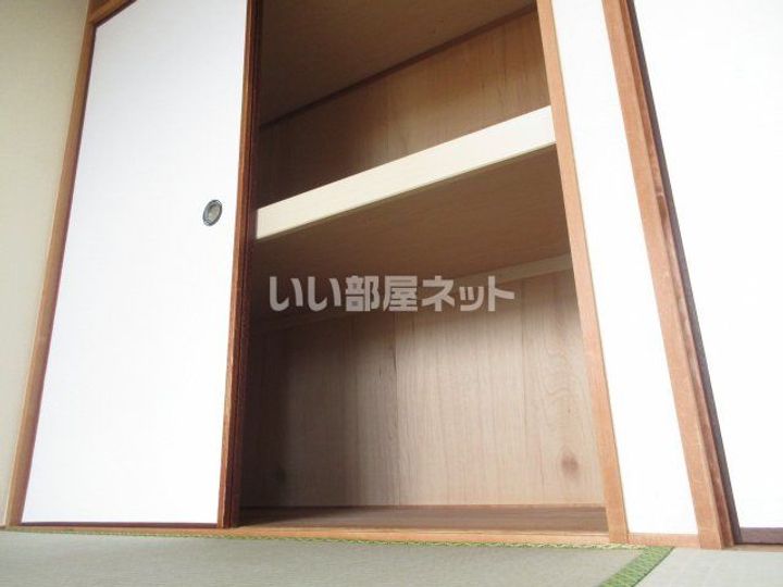 ボヌール西大寺Bの内装