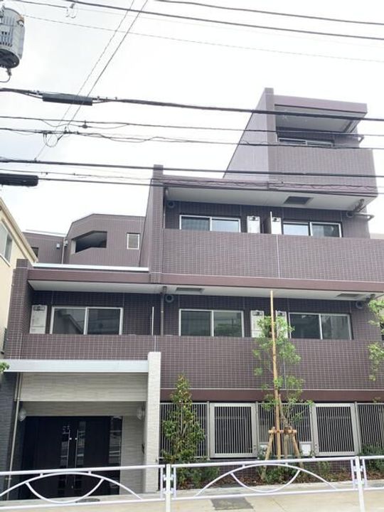 東京都目黒区上目黒4(マンション)の賃貸物件の外観
