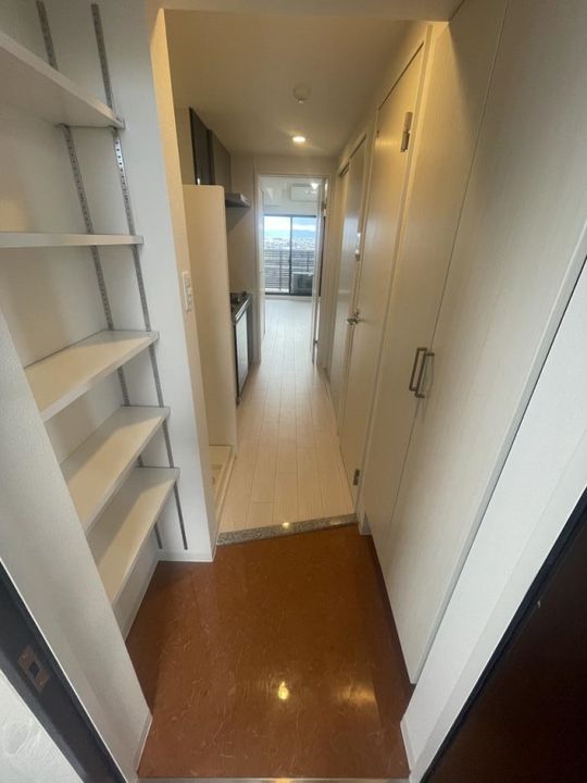 大阪府東大阪市荒川1(マンション)の賃貸物件の玄関