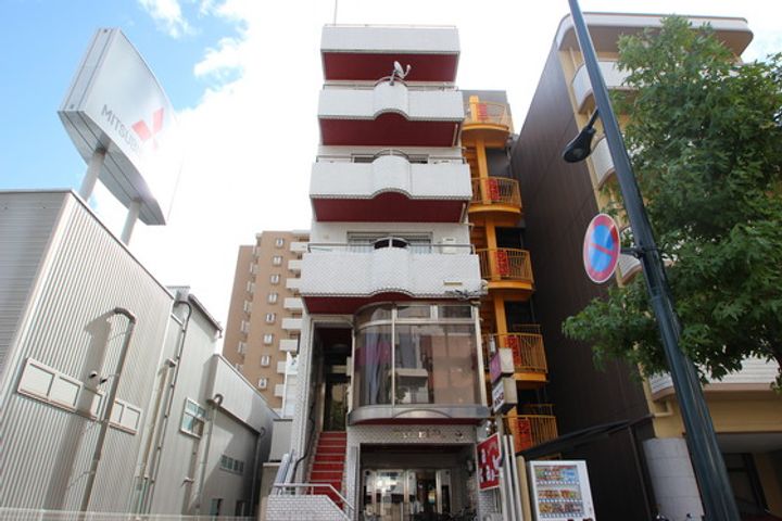PALビルの外観
