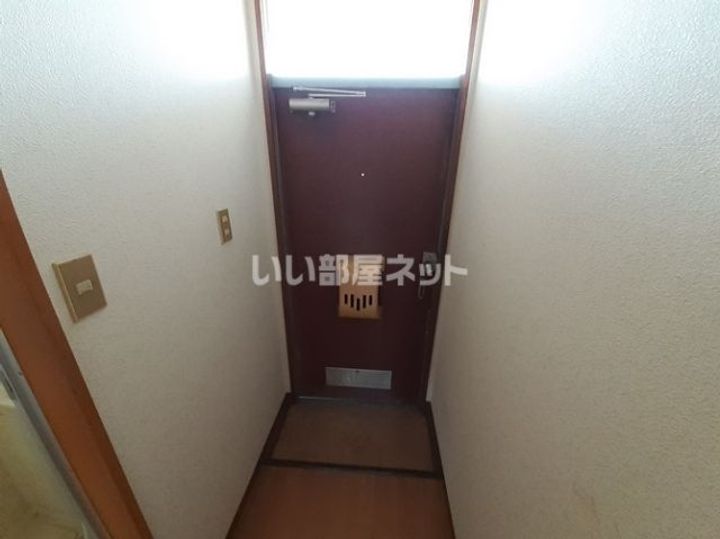 兵庫県加古川市尾上町口里(アパート)の賃貸物件の玄関