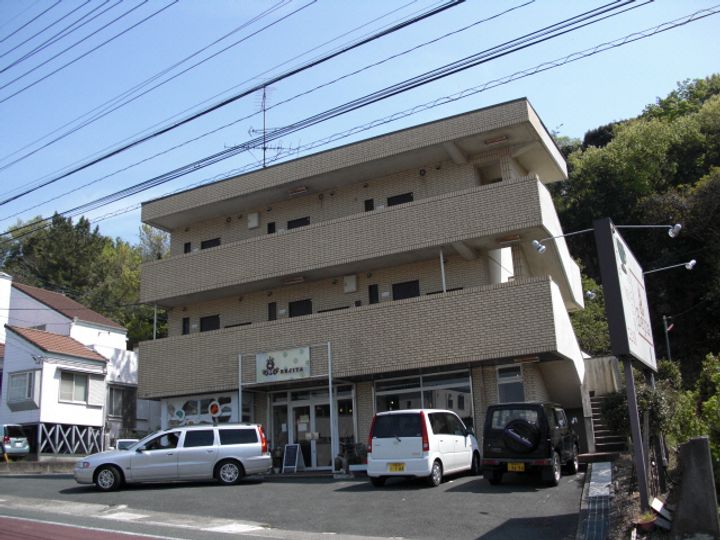 静岡県浜松市中央区富塚町(マンション)の賃貸物件の外観