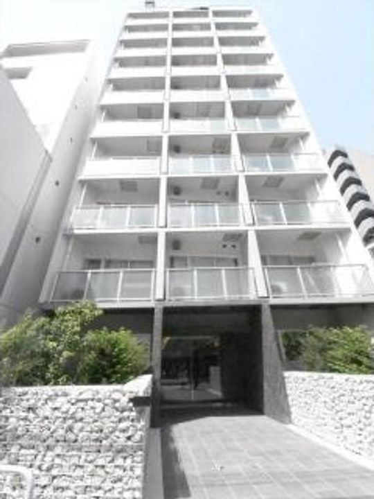 オーパスホームズ三田の外観