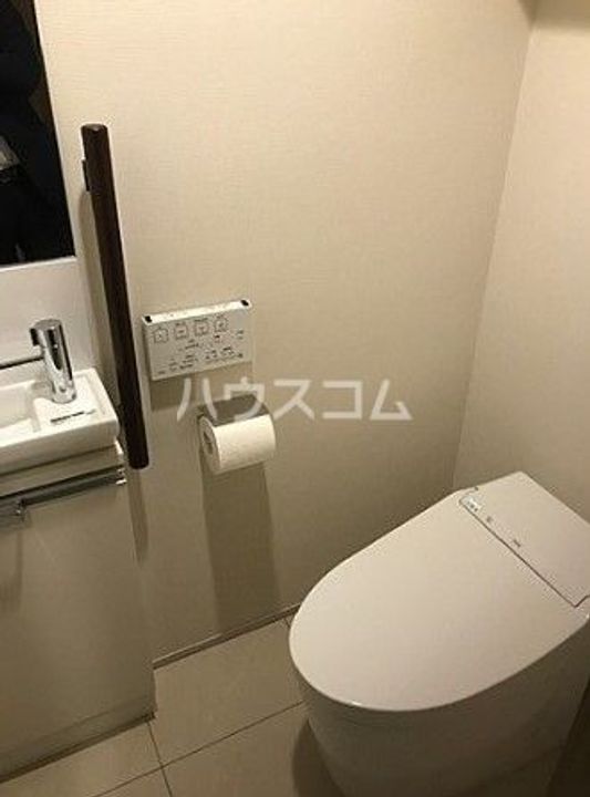 オープンレジデンシア鷹番の内装