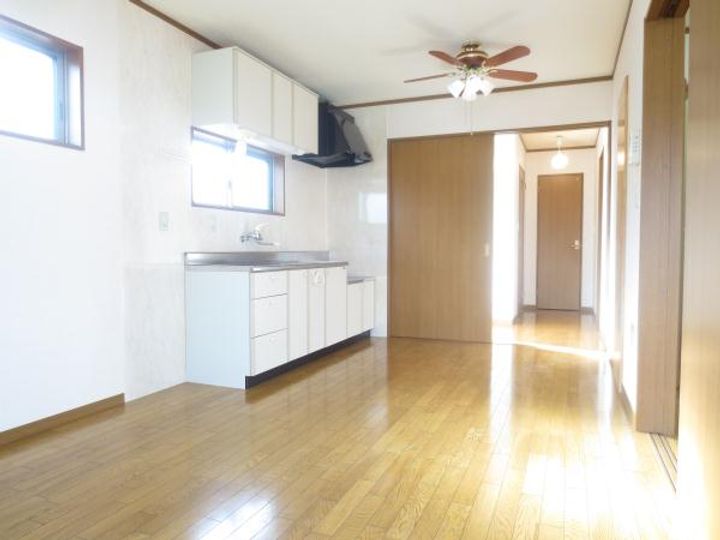 茨城県ひたちなか市外野2(一戸建)の賃貸物件の居間