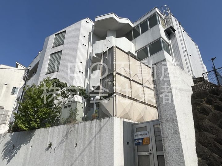 ジョイム向ヶ丘遊園の外観