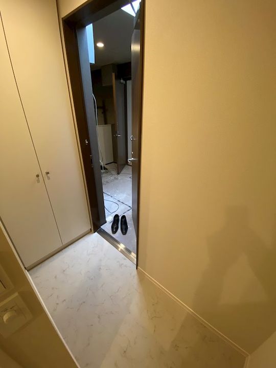 神奈川県藤沢市辻堂新町2(マンション)の賃貸物件の玄関