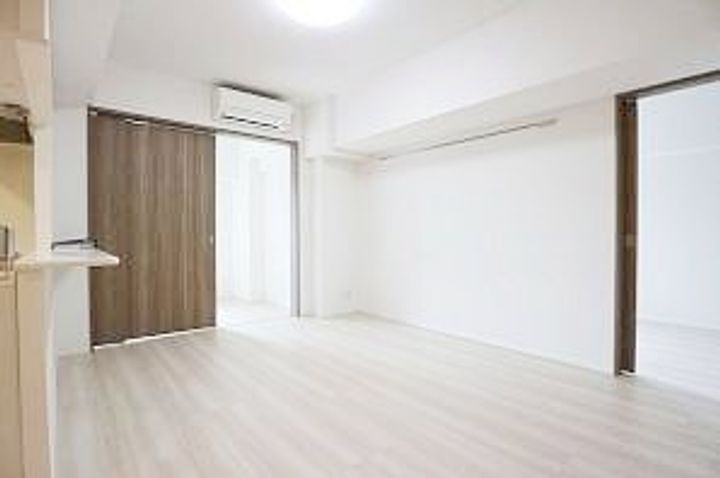 東京都荒川区西日暮里1(マンション)の賃貸物件の居間