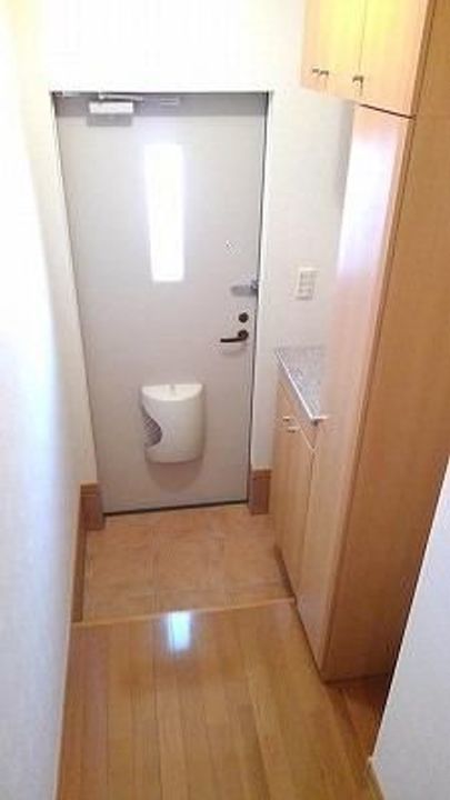 メゾントールHIROの玄関